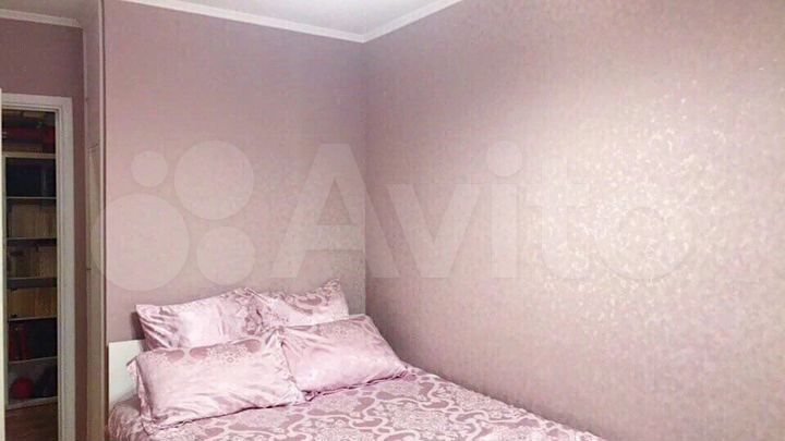 Комната 14 м² в 2-к., 9/9 эт.