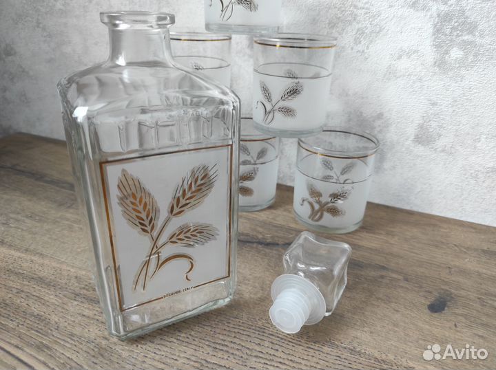 Штоф и стаканы для виски