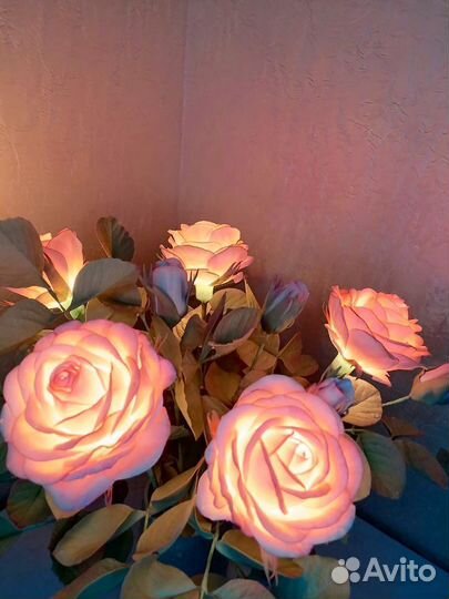 Светильник настольный