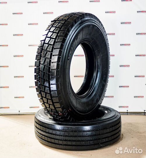 10R20 Sonix SX878 149/146K PR18 TT Ведущая