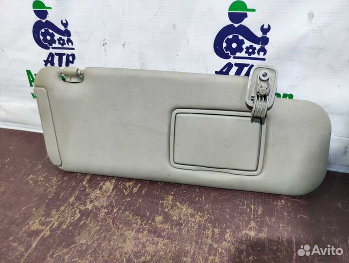 Козырек солнцезащитный правый Mazda CX-7