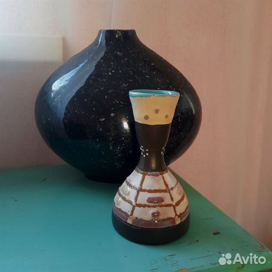 Вазы декоративные