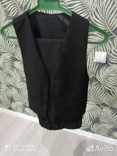 Школьный костюм для мальчика 36 размера, рост 155