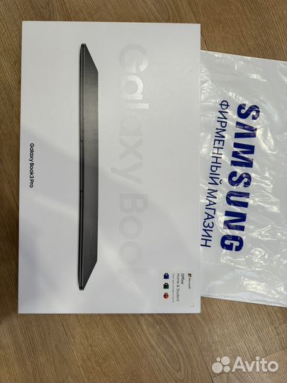 Samsung galaxy book 3 pro 14