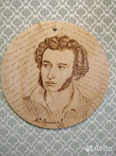 Панно из дерева