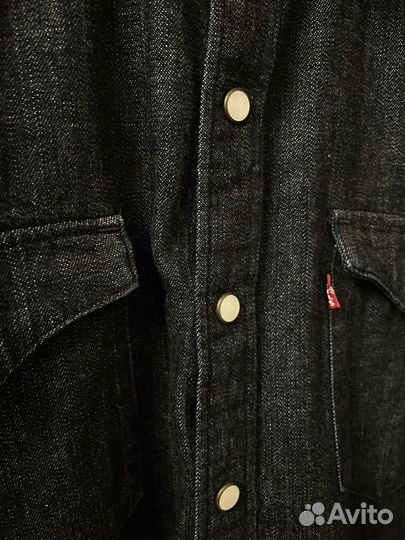 Джинсовая рубашка levis