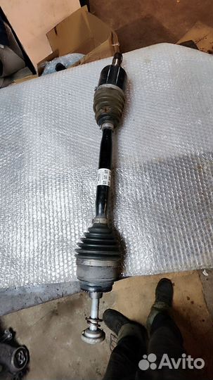 Привод левый BMW g05