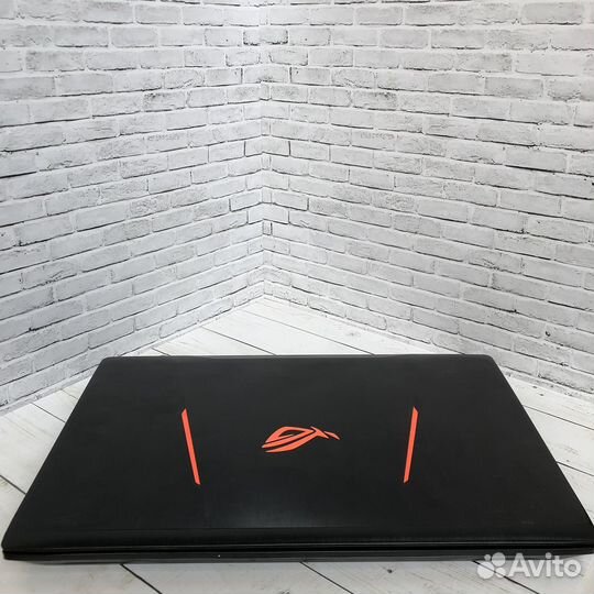 Ноутбук Asus ROG strix GL553VE
