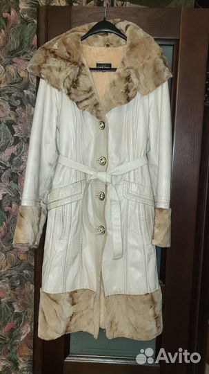 Дубленка кожаная натуральная женская с капюшоном