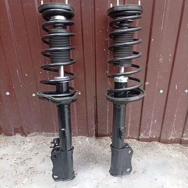 Задние стойки Тойота