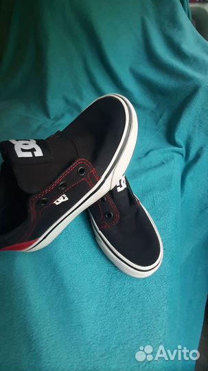 Продам DC кеды