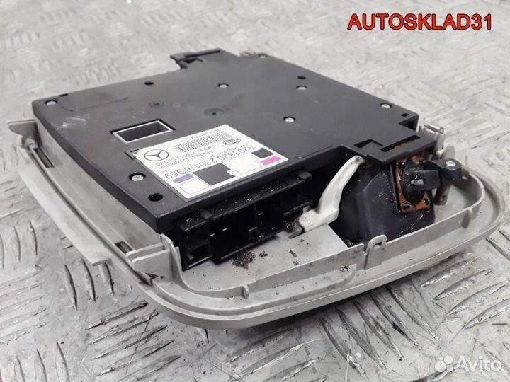 Плафон салонный Mercedes W203 A2038202301