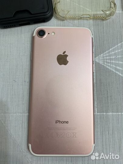 iPhone 7, 32 ГБ