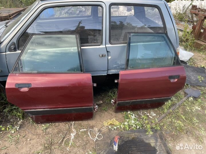 Двери audi 80