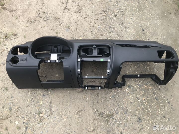 Панель приборов (торпеда) VW Polo 5 седан