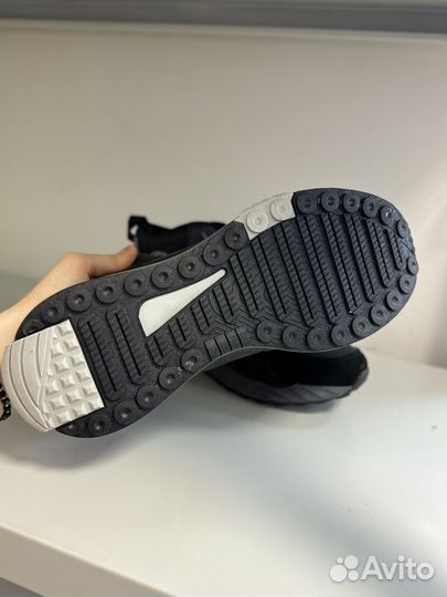 Кроссовки мужские