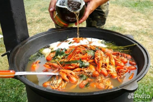 Казан чугунный 22 литра + печь с трубой + шумовка