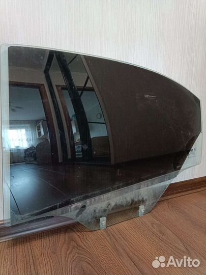 Стекло левое заднее Chevrolet Aveo T250