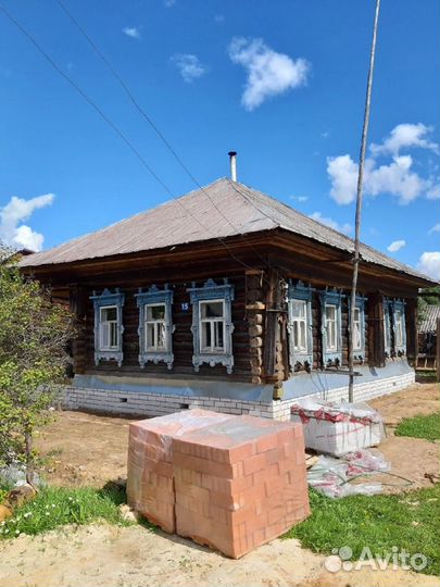 Бригада строителей