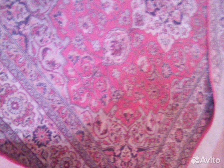 Ковер шерстяной