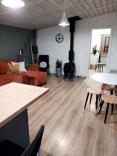 Дом 63 м² на участке 8 сот.