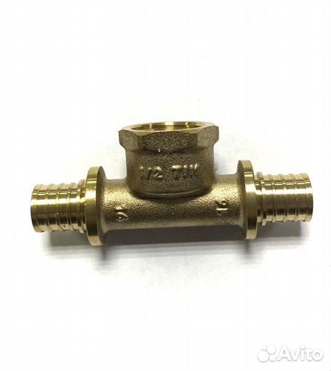 Тройник переходный аксиальный 16х1/2