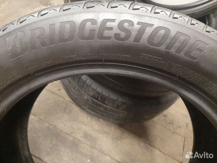 Bridgestone Alenza 001 275/45 R20