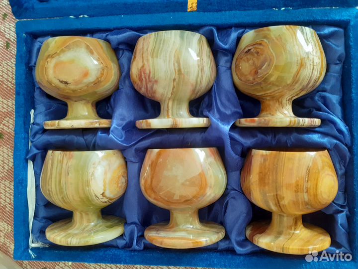 Набор бокалов из натурального камня Оникс