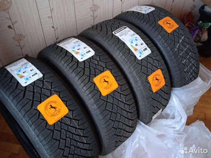 Continental ContiVikingContact 7 225/55 R17