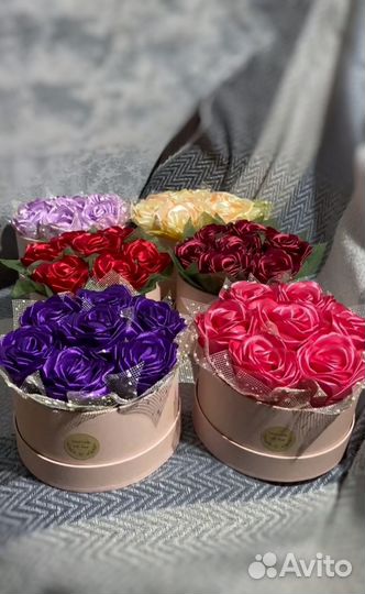 Букеты из атласных лент