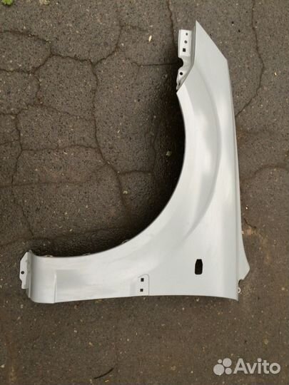 Крыло переднее левое Kia Rio 2, до 2011