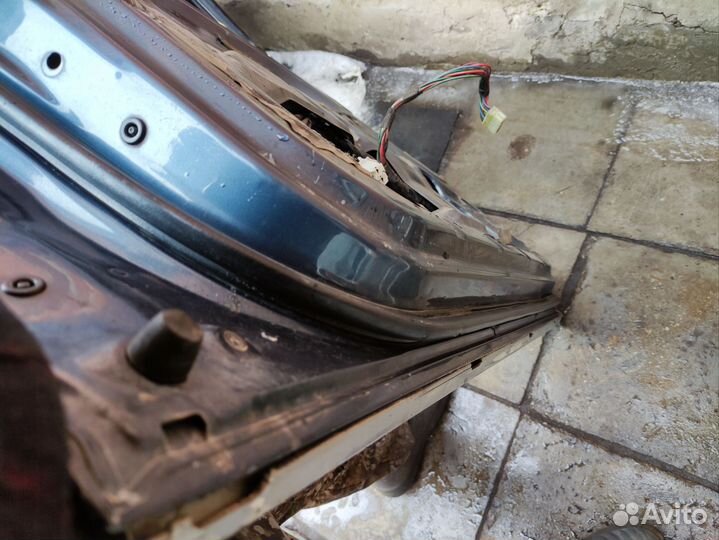 Дверь передняя левая Mitsubishi pajero 2