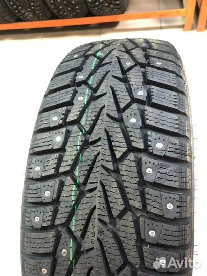 Nokian Tyres Nordman 7 215/50 R17 95T