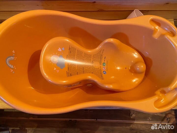 Ванночка для купания с горкой