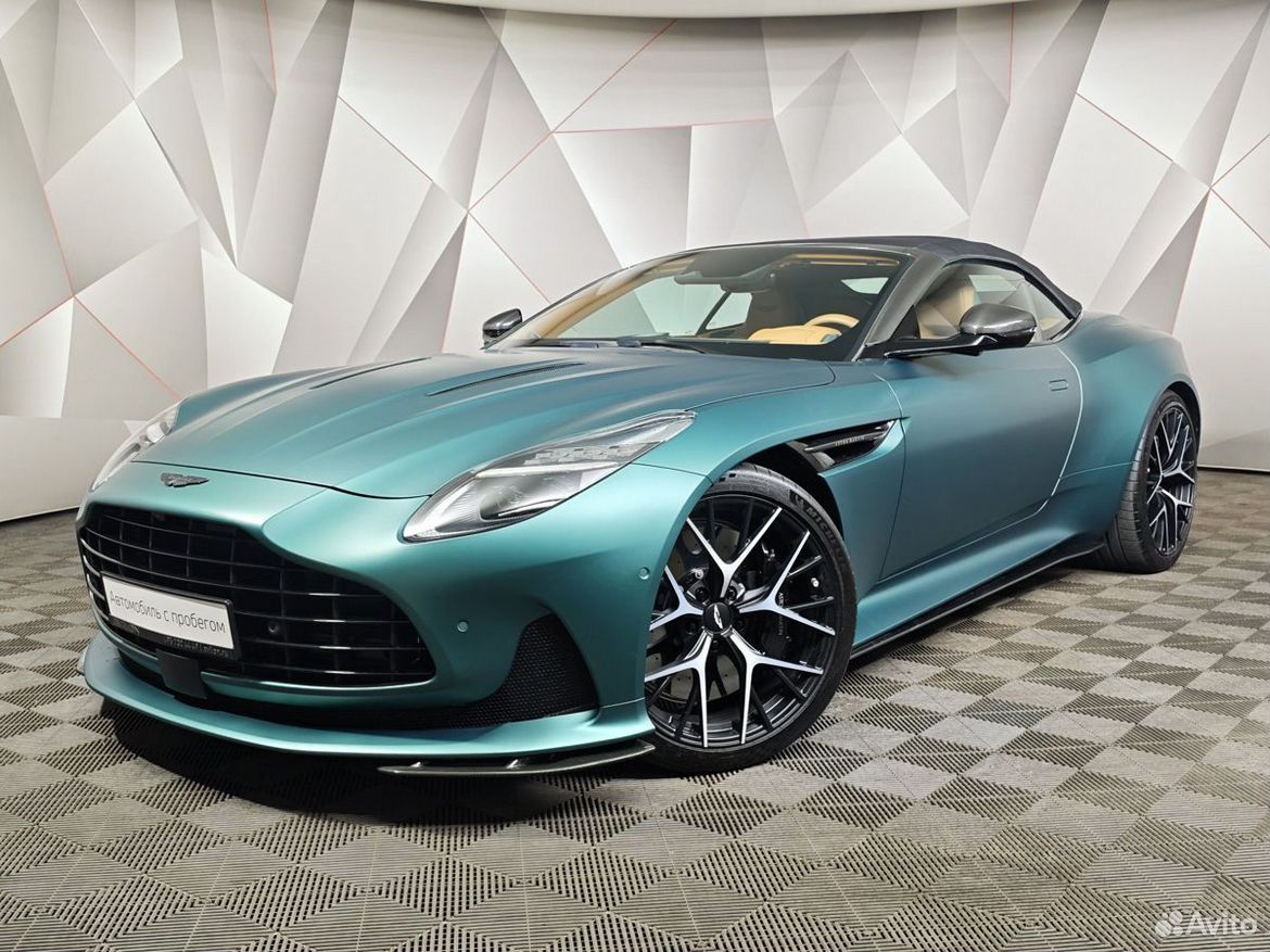 Aston Martin DB12 4.0 AT, 2024, 2 405 км
