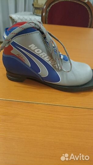 Детские беговые лыжи nordway