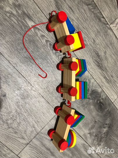 Паровозик сортер деревянный