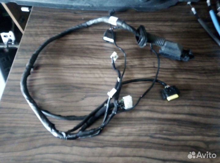 Проводка двери Kia Rio 4