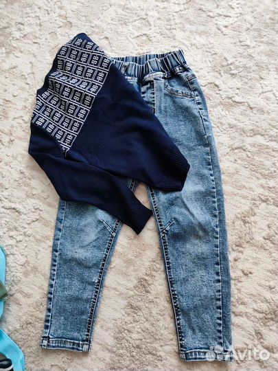 Джинсы и кофта