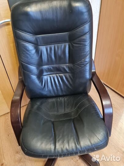 Компьютерное кресло