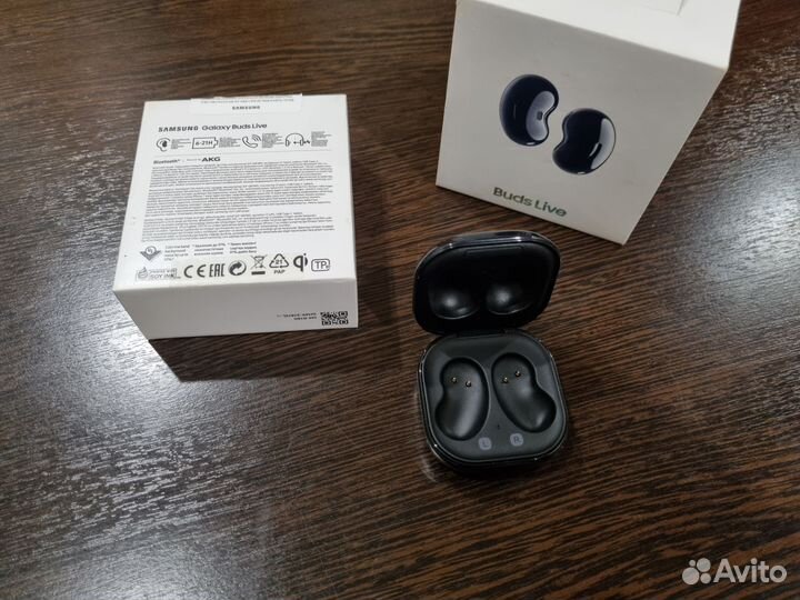 Зарядный Кейс для наушников samsung buds live