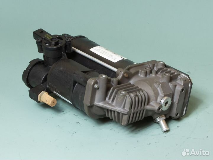 Компрессор пневмоподвески Range Rover L494