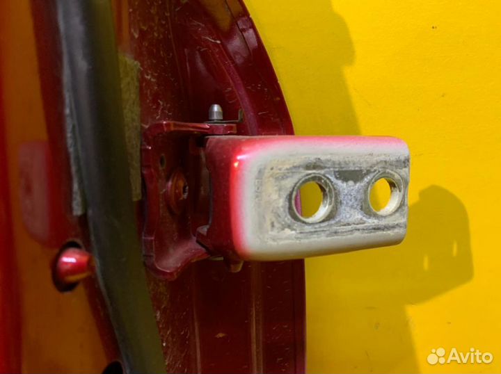 Дверь передняя левая Citroen C4