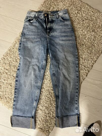 Джинсы