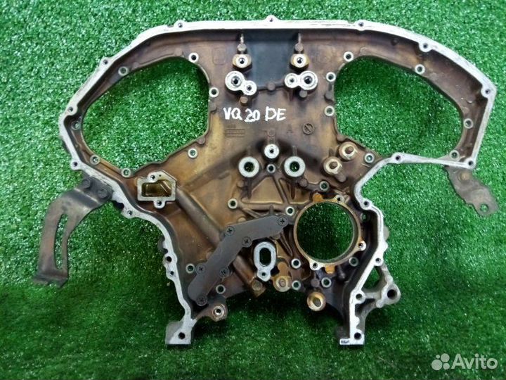 Передняя крышка грм Nissan Maxima A33 VQ20DE