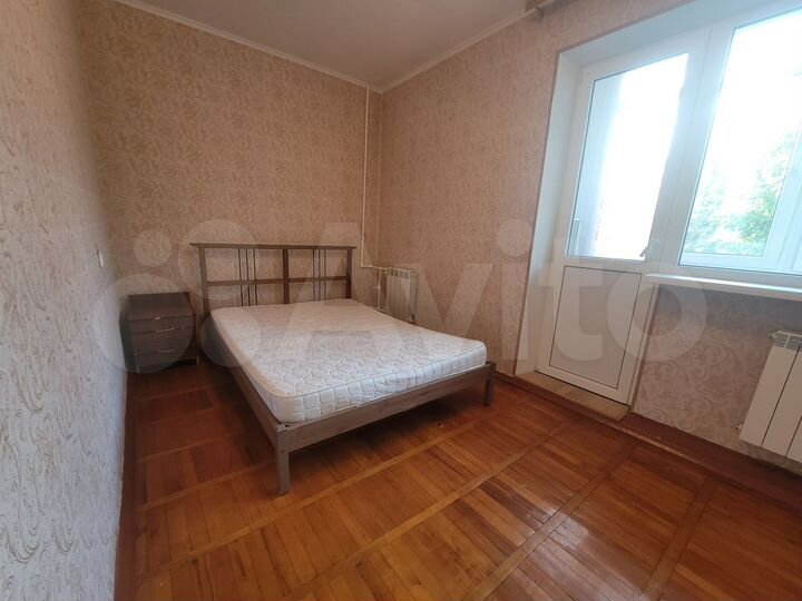 2-к. квартира, 40 м², 3/5 эт.