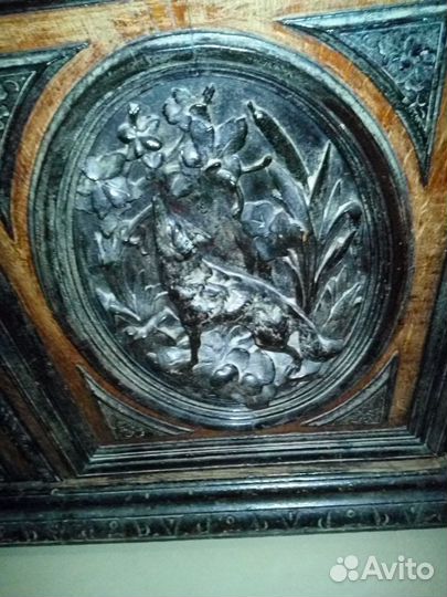 Шкаф антикварный