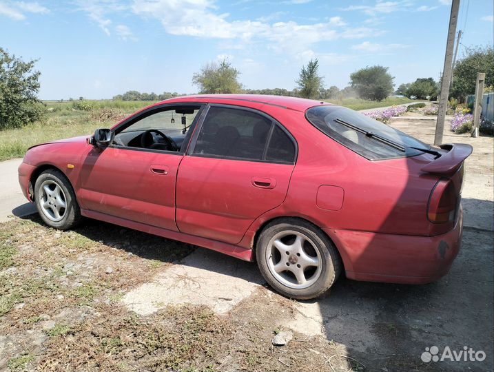Mitsubishi Carisma 1.8 МТ, 1995, 520 000 км