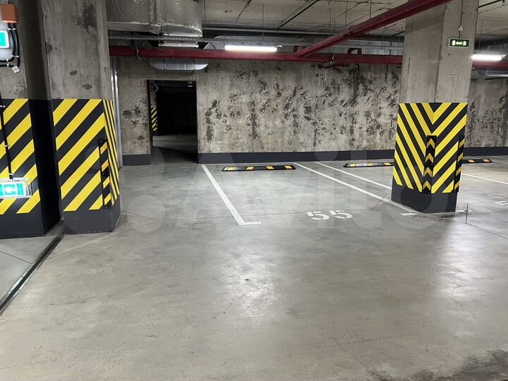 Машиноместо, 30 м²