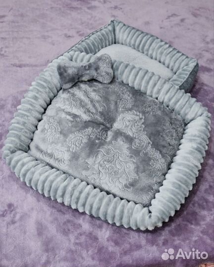 Лежанка для собак средних пород